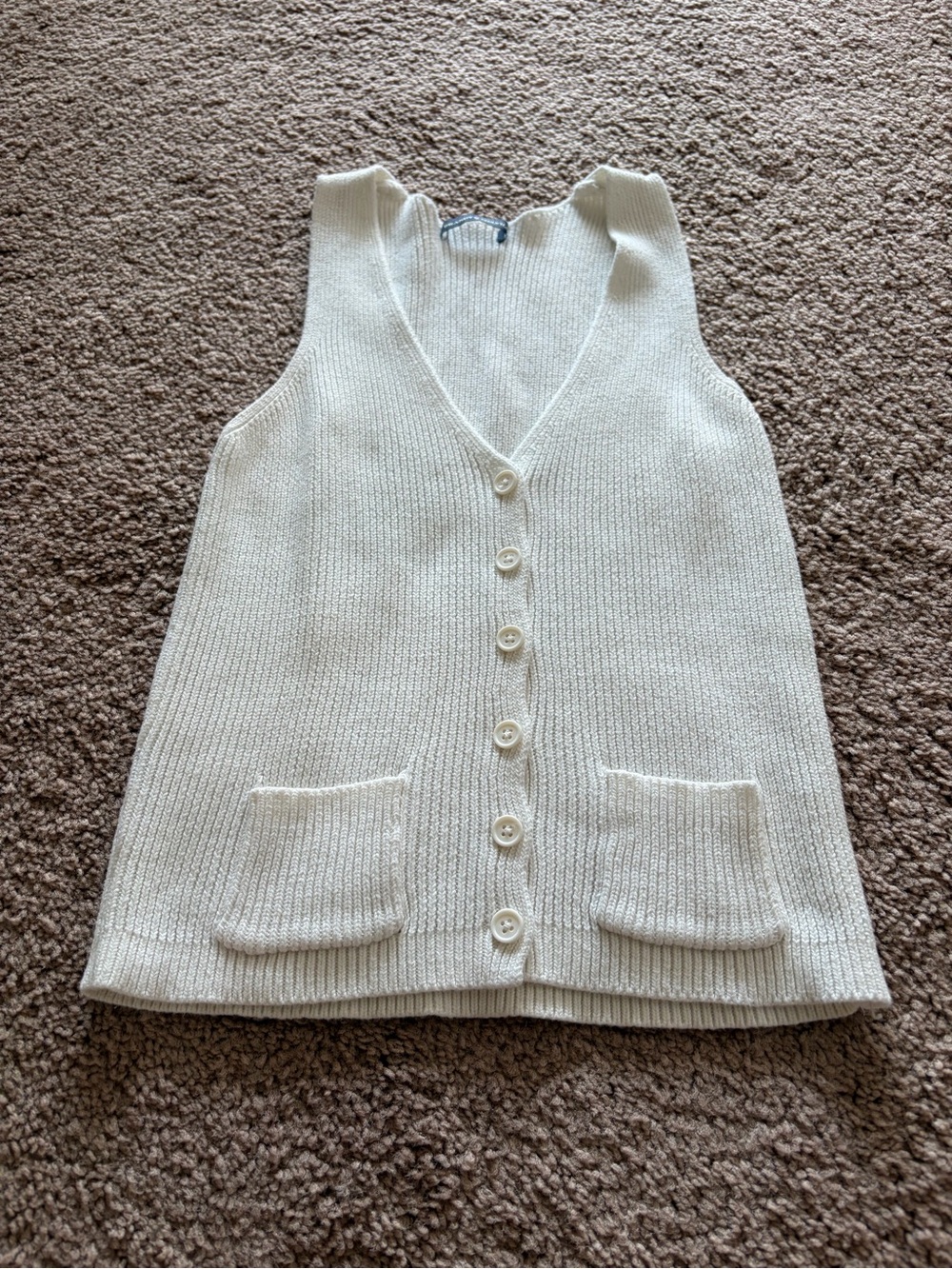Brandy Melville Off-White Ribbed Knit Top